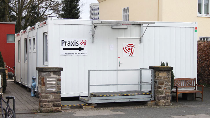 Kölner »Container-Praxis«: Ärzte und Patienten fühlen sich wohl