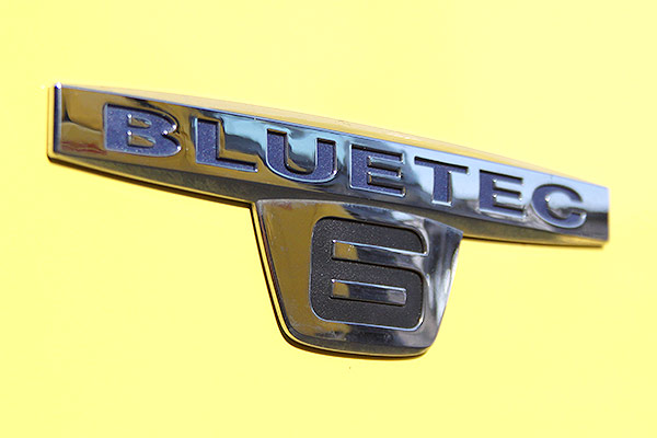 Bluetec 6-Plakette an LKW