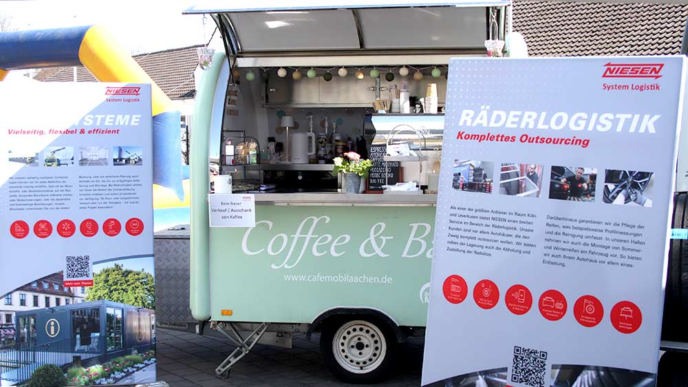 Kaffeewagen am Messestand Kaffeewagen am Messestand