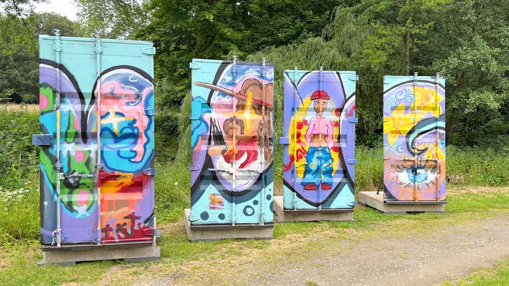 Besprühte Container-Türen